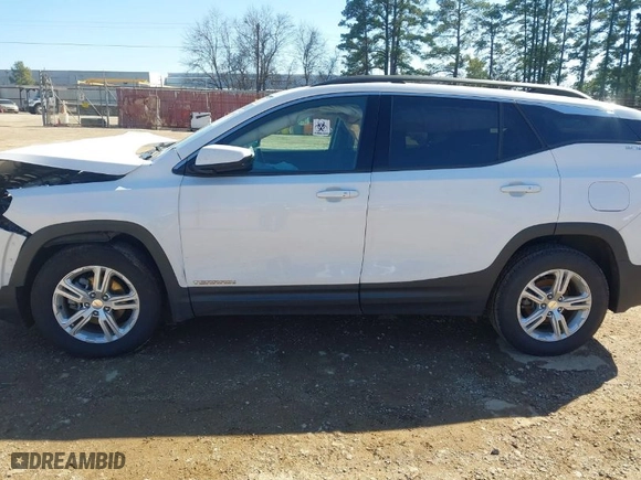 2020 GMC Terrain SLE with VIN 3GKALTEV8LL105902, listed as a IAAI auction lot 41750355 with 80,542 mi miles. Bid and sale history available at carsss.com. Image 14.