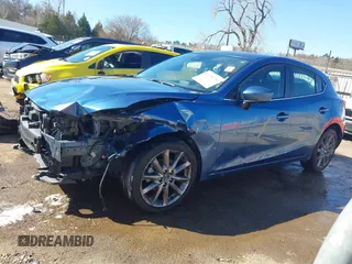 2018 Mazda 3 Touring with VIN 3MZBN1L36JM247119, listed as a IAAI auction lot 41724711 with 45,343 mi miles. Bid and sale history available at carsss.com. Image 15.