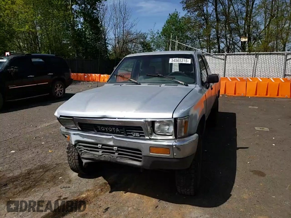 1991 Toyota Pickup DLX с VIN JT4VN13D2M5048913, выставлен на аукционе Copart как лот 54565315 с пробегом 284 115 миль миль и Списание • Salvage title. История ставок и продаж доступна на DreamBid. Изображение 13.