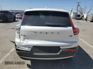 2021 Volvo XC40 Inscription с VIN YV4162UL0M2547716, выставлен на аукционе Copart как лот 48886655 с пробегом Не указан миль и Списание • Salvage title. История ставок и продаж доступна на DreamBid. Изображение 6.