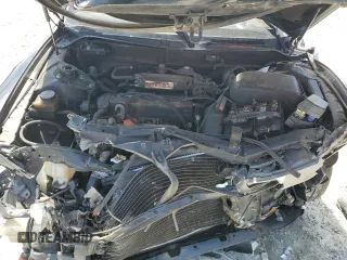 1994 Toyota Camry LE z VIN 4T1SK12E6RU408523, wystawiony jako Copart lot #56314665 z przebiegiem 221 867 mil mil oraz Szkoda całkowita • Salvage title. Historia ofert i sprzedaży dostępna na DreamBid. Obrazek 11.