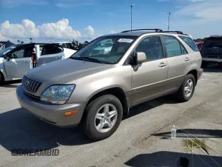 2002 Lexus RX 300 with VIN JTJHF10U620287418, listed as a Copart auction lot 73843024 with 111,588 mi miles and Salvage Title. Bid and sale history available at carsss.com. Image 1.