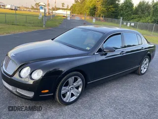 2007 Bentley Flying Spur с VIN SCBBR93W17C042658, выставлен на аукционе Copart как лот 62427535 с пробегом 97 393 миль миль и Списание • Salvage title. История ставок и продаж доступна на DreamBid. Изображение 2.