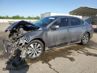 2017 Nissan Altima 2.5 S with VIN 1N4AL3AP5HC249922, listed as a Copart auction lot 51598355 with 164,449 mi miles and Salvage Title. Bid and sale history available at carsss.com. Image 1.