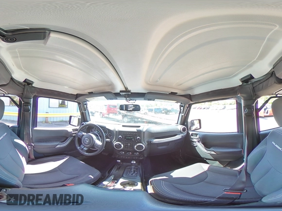 2017 Jeep Wrangler Unlimited Rubicon z VIN 1C4BJWFG6HL724069, wystawiony jako Copart lot #55773055 z przebiegiem 64 515 mil mil oraz Szkoda całkowita • Salvage title. Historia ofert i sprzedaży dostępna na DreamBid. Obrazek 15.