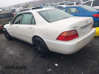 2000 Acura RL with VIN JH4KA9653YC000645, listed as a IAAI auction lot 41350069 with 1 mi miles. Bid and sale history available at carsss.com. Image 3.