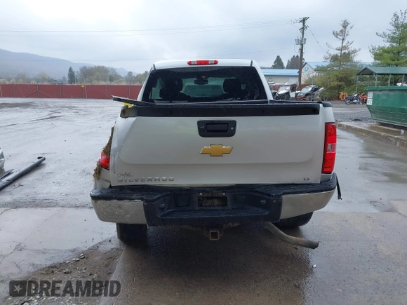 2013 Chevrolet Silverado 1500 LT with VIN 3GCPKSE77DG190293, listed as a IAAI auction lot 41968478 with 94,487 mi miles. Bid and sale history available at carsss.com. Image 17.