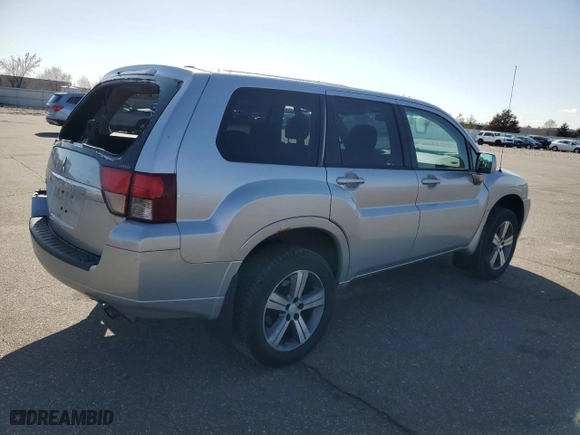2010 Mitsubishi Endeavor SE with VIN 4A4JN3AS2AE016706, listed as a Copart auction lot 51506235 with 120,743 mi miles and Salvage Title. Bid and sale history available at carsss.com. Image 3.