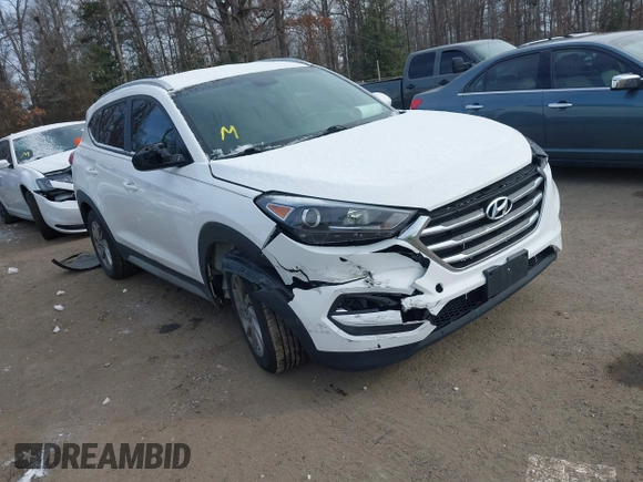 2017 Hyundai Tucson SE with VIN KM8J3CA48HU556569, listed as a IAAI auction lot 41378853 with 67,832 mi miles. Bid and sale history available at carsss.com. Image 1.