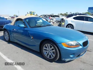 2003 BMW Z4 2.5i with VIN 4USBT33443LR60435, listed as a IAAI auction lot 42747408 with Not provided miles and . Bid and sale history available at DreamBid. Image 1.