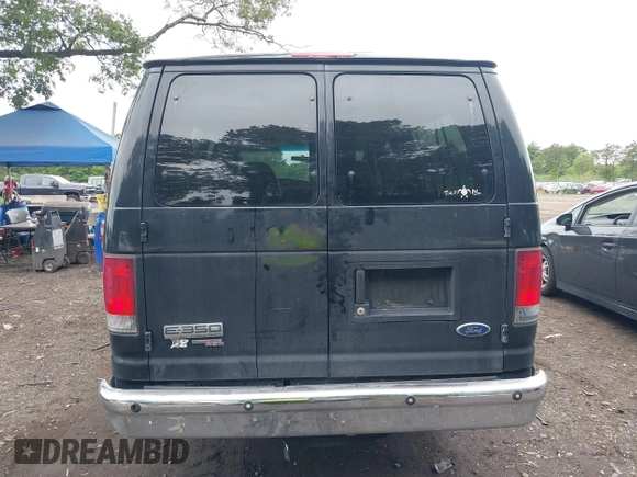 2008 Ford Econoline Passenger XL с VIN 1FBSS31L18DA81659, выставлен на аукционе IAAI как лот 42526267 с пробегом 193 114 миль миль и . История ставок и продаж доступна на DreamBid. Изображение 16.