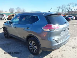2015 Nissan Rogue SL with VIN 5N1AT2MVXFC862531, listed as a IAAI auction lot 41671922 with 135,637 mi miles. Bid and sale history available at carsss.com. Image 3.