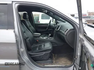 2018 Jeep Grand Cherokee Limited with VIN 1C4RJFBG5JC195417, listed as a IAAI auction lot 41861657 with 151,140 mi miles and . Bid and sale history available at DreamBid. Image 5.