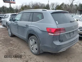 2019 Volkswagen Atlas SE with VIN 1V2WR2CA2KC581212, listed as a IAAI auction lot 41631619 with 122,160 mi miles and . Bid and sale history available at DreamBid. Image 15.