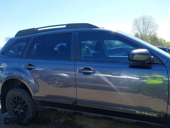 2014 Subaru Outback 2.5i with VIN 4S4BRCACXE3215167, listed as a IAAI auction lot 42117109 with 123,420 mi miles. Bid and sale history available at carsss.com. Image 13.