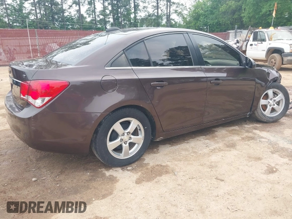 2015 Chevrolet Cruze LT with VIN 1G1PC5SB2F7280076, listed as a IAAI auction lot 41962830 with 94,039 mi miles and . Bid and sale history available at DreamBid. Image 4.