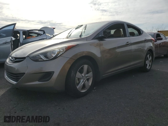 2013 Hyundai Elantra Limited with VIN 5NPDH4AE2DH290472, listed as a Copart auction lot 52354955 with 52,680 mi miles and Salvage Title. Bid and sale history available at DreamBid. Image 1.