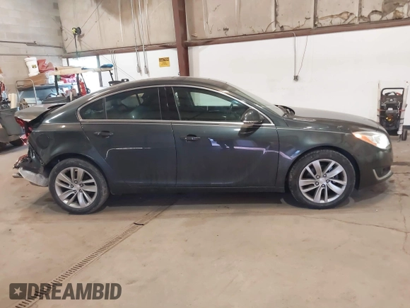 2016 Buick Regal Premium II with VIN 2G4GS5GX9G9145025, listed as a IAAI auction lot 41335549 with 80,446 mi miles. Bid and sale history available at carsss.com. Image 14.