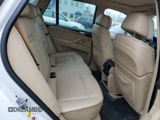 2008 BMW X5 3.0si with VIN 5UXFE43598L003787, listed as a Copart auction lot 49266355 with 164,105 mi miles and Salvage Title. Bid and sale history available at carsss.com. Image 10.