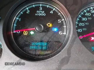 2007 Chevrolet Suburban LT с VIN 3GNFC16047G158109, выставлен на аукционе IAAI как лот 42607596 с пробегом 399 118 миль миль и . История ставок и продаж доступна на DreamBid. Изображение 15.