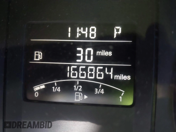 2011 Volkswagen Jetta SEL with VIN 3VWLZ7AJXBM352695, listed as a IAAI auction lot 42325497 with 166,864 mi miles and . Bid and sale history available at DreamBid. Image 15.