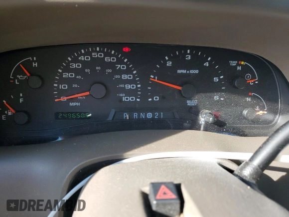 2002 Ford Super Duty F-250 XL with VIN 1FTNX21SX2EC00757, listed as a Copart auction lot 80952634 with 249,650 mi miles and Clean Title. Bid and sale history available at carsss.com. Image 9.