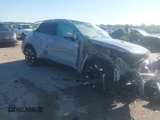 2025 Kia Sorento SX z VIN 5XYRK4JF6SG327382, wystawiony jako IAAI lot #42070955 z przebiegiem 1 760 mil mil oraz . Historia ofert i sprzedaży dostępna na DreamBid. Obrazek 1.