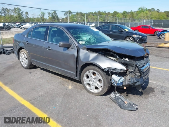 2010 Ford Fusion SE with VIN 3FAHP0HA9AR233281, listed as a IAAI auction lot 41916675 with 73,318 mi miles. Bid and sale history available at carsss.com. Image 1.