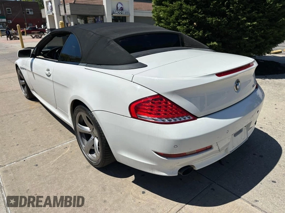2009 BMW 6 Series 650i z VIN WBAEB53599C224302, wystawiony jako Copart lot #55150865 z przebiegiem 123 706 mil mil oraz Szkoda całkowita • Salvage title. Historia ofert i sprzedaży dostępna na DreamBid. Obrazek 3.