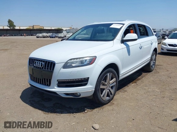 2014 Audi Q7 Premium Plus with VIN WA1LGAFE3ED021002, listed as a IAAI auction lot 42769562 with 82,118 mi miles and . Bid and sale history available at DreamBid. Image 17.