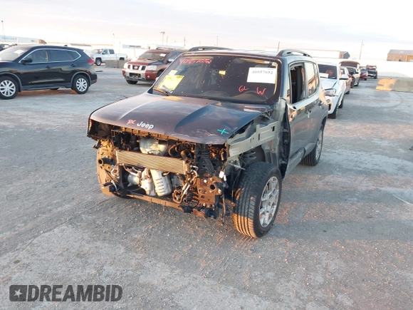 2021 Jeep Renegade Latitude with VIN ZACNJDBB0MPN13884, listed as a IAAI auction lot 40957052 with 52,023 mi miles. Bid and sale history available at carsss.com. Image 6.