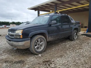 2004 Chevrolet Avalanche Z71 with VIN 3GNEK12T54G229425, listed as a Copart auction lot 57770875 with 157,186 mi miles and Salvage title. Bid and sale history available at DreamBid. Image 1.