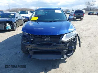 2018 Nissan Rogue SV with VIN KNMAT2MV7JP605154, listed as a IAAI auction lot 42046756 with 90,572 mi miles. Bid and sale history available at carsss.com. Image 6.