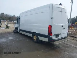 2020 Mercedes-Benz Sprinter Cargo with VIN W1Y4ECHYXLP236211, listed as a IAAI auction lot 41705378 with 139,901 mi miles and . Bid and sale history available at carsss.com. Image 3.