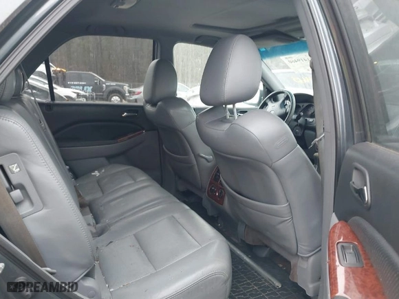 2003 Acura MDX Touring Pkg w/Navigation System with VIN 2HNYD18833H522963, listed as a IAAI auction lot 41419460 with 380,387 mi miles. Bid and sale history available at carsss.com. Image 8.
