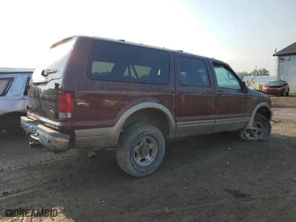 2000 Ford Excursion Limited with VIN 1FMSU43F4YEC77037, listed as a Copart auction lot 63666534 with 331,884 mi miles and Clean Title. Bid and sale history available at carsss.com. Image 3.