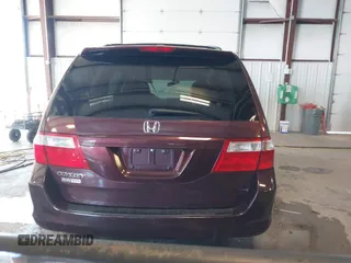 2007 Honda Odyssey EX-L with VIN 5FNRL38727B066885, listed as a IAAI auction lot 41317374 with 220,243 mi miles. Bid and sale history available at carsss.com. Image 16.
