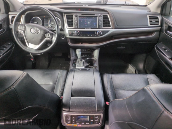 2018 Toyota Highlander Limited with VIN 5TDDZRFH5JS830030, listed as a Copart auction lot 60102625 with 106,589 mi miles and Salvage title. Bid and sale history available at DreamBid. Image 8.