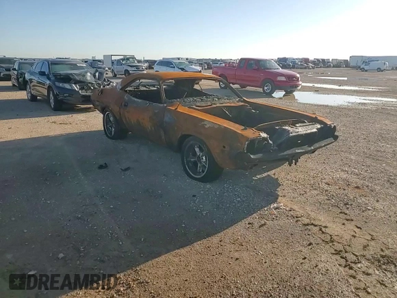 1974 Dodge Challenger с VIN JH23G4B254963, выставлен на аукционе Copart как лот 54748975 с пробегом Не указан миль и На запчасти • Non repairable. История ставок и продаж доступна на DreamBid. Изображение 12.