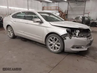 2014 Chevrolet Impala LTZ with VIN 2G1145SL4E9214959, listed as a IAAI auction lot 41602317 with 186,986 mi miles. Bid and sale history available at carsss.com. Image 1.