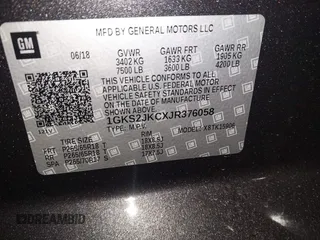 2018 GMC Yukon XL SLT Standard Edition with VIN 1GKS2JKCXJR376058, listed as a IAAI auction lot 41507544 with 110,299 mi miles. Bid and sale history available at carsss.com. Image 9.