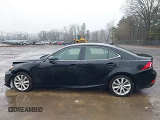 2015 Lexus IS 250 z VIN JTHCF1D23F5017544, wystawiony jako IAAI lot #42010763 z przebiegiem 209 949 mil mil oraz . Historia ofert i sprzedaży dostępna na DreamBid. Obrazek 14.