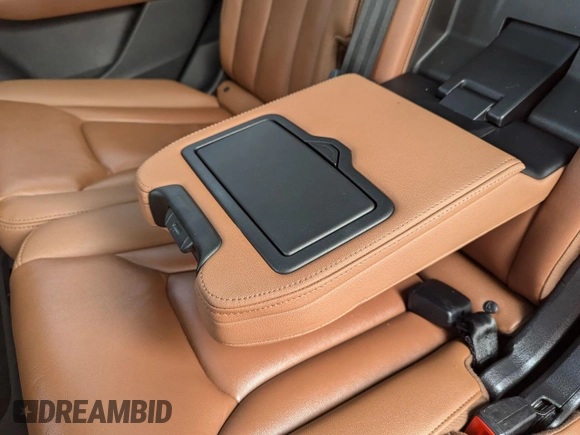 2021 Audi Q7 Premium Plus with VIN WA1LJAF7XMD041149, listed as a Copart auction lot 44650505 with 35,226 mi miles and Clean title. Bid and sale history available at DreamBid. Image 10.