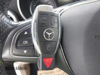 2019 Mercedes-Benz GLC 300 z VIN WDC0G4KB0KV154015, wystawiony jako IAAI lot #41049218 z przebiegiem 38 473 mil mil oraz . Historia ofert i sprzedaży dostępna na DreamBid. Obrazek 11.