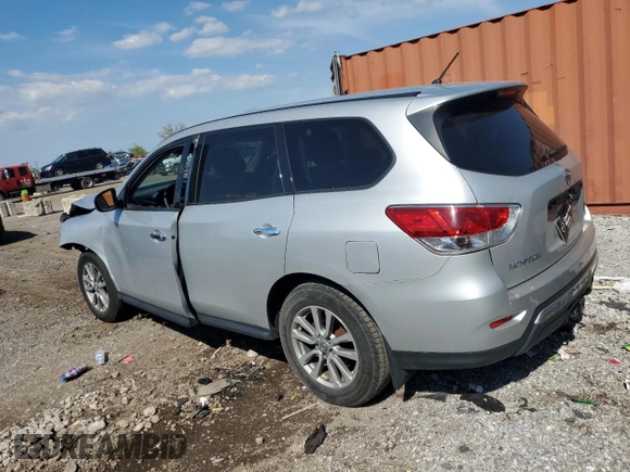 2015 Nissan Pathfinder Platinum with VIN 5N1AR2MM0FC628288, listed as a Copart auction lot 55482595 with 108,863 mi miles and Salvage title. Bid and sale history available at DreamBid. Image 2.