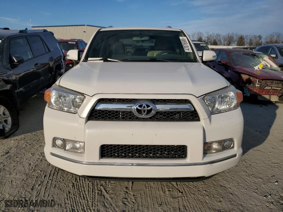 2010 Toyota 4Runner SR5 with VIN JTEZU5JR1A5001647, listed as a Copart auction lot 47076585 with 205,972 mi miles and Clean Title. Bid and sale history available at carsss.com. Image 5.