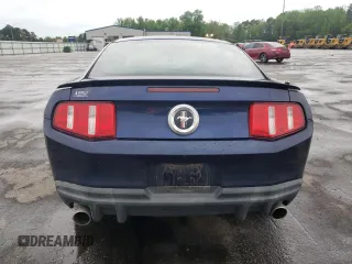 2010 Ford Mustang V6 with VIN 1ZVBP8AN3A5146553, listed as a Copart auction lot 52109285 with 252,708 mi miles and Salvage Title. Bid and sale history available at DreamBid. Image 6.