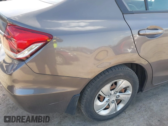 2014 Honda Civic LX z VIN 2HGFB2F53EH526307, wystawiony jako IAAI lot #42040139 z przebiegiem 75 780 mil mil oraz . Historia ofert i sprzedaży dostępna na DreamBid. Obrazek 6.