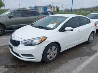 2015 Kia Forte LX with VIN KNAFX4A69F5421840, listed as a IAAI auction lot 42019236 with 147,847 mi miles. Bid and sale history available at carsss.com. Image 2.