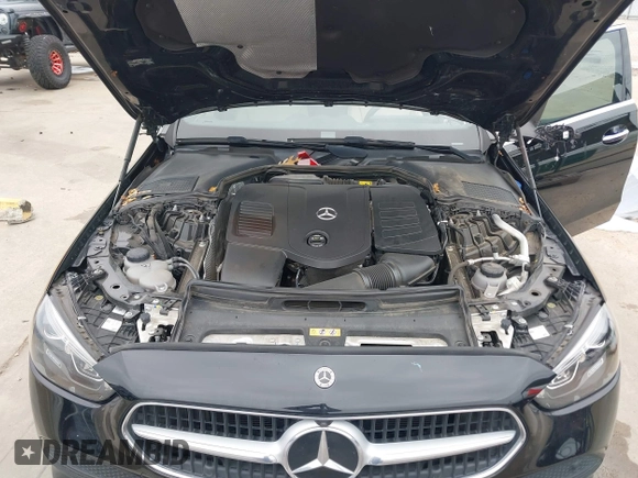 2022 Mercedes-Benz C 300 with VIN W1KAF4GB1NR016184, listed as a IAAI auction lot 41321156 with 43,443 mi miles and . Bid and sale history available at DreamBid. Image 10.